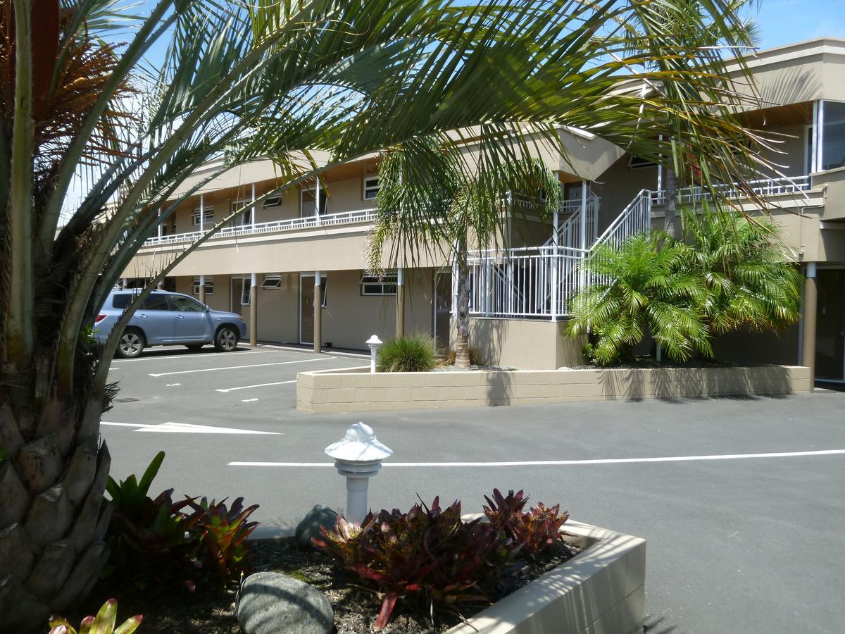 Baywatch Motor Inn Mount Maunganui Extérieur photo