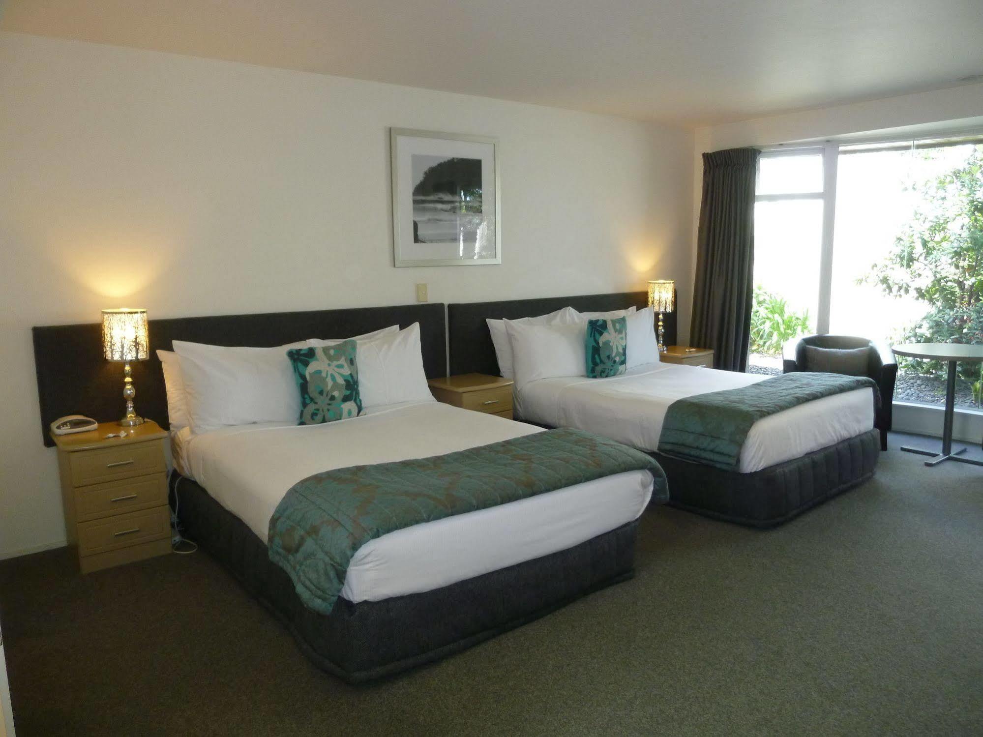 Baywatch Motor Inn Mount Maunganui Extérieur photo